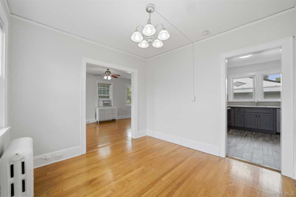 49 Sylvan Place, New Rochelle, NY 10801 - Photo 16 of 23
