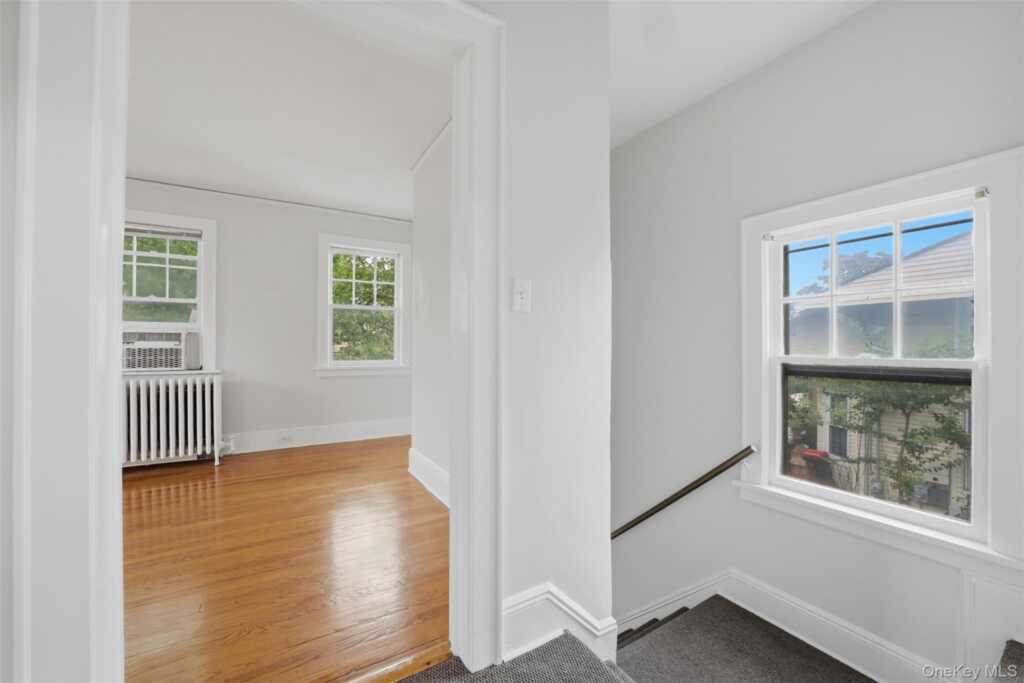 49 Sylvan Place, New Rochelle, NY 10801 - Photo 9 of 23