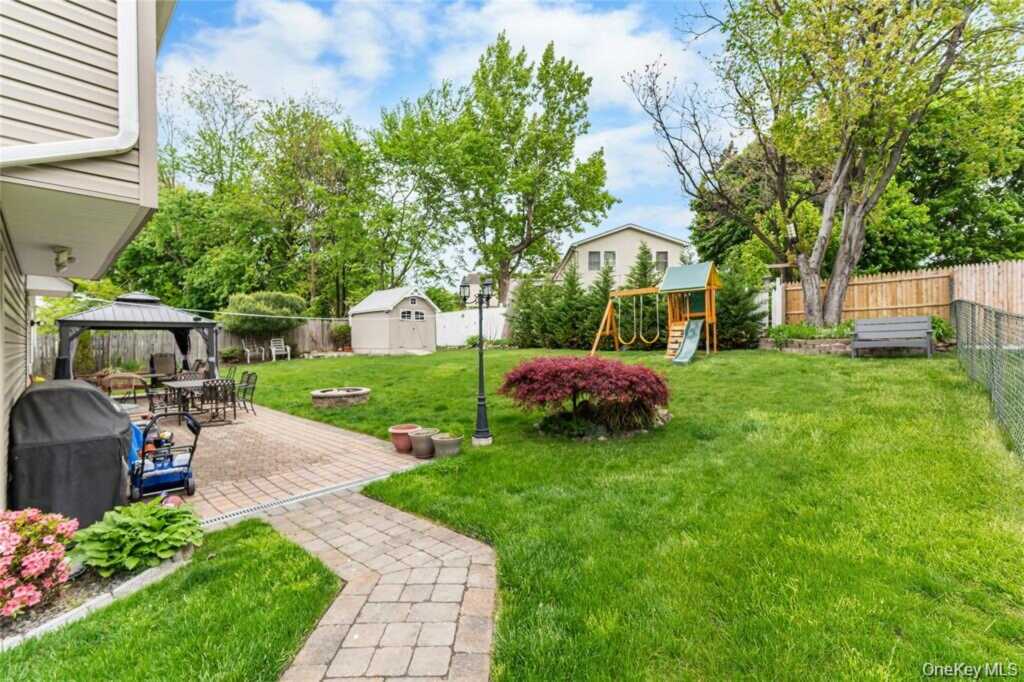 18 Valley Drive, Nanuet, NY 10954 - Photo 29 of 34