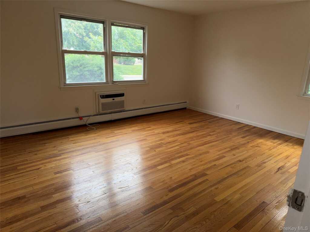 27 Bon Aire Circle, Unit #8301, Suffern, NY 10901 - Photo 15 of 19