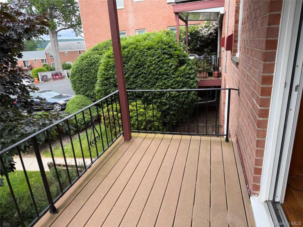 27 Bon Aire Circle, Unit #8301, Suffern, NY 10901 - Photo 18 of 19