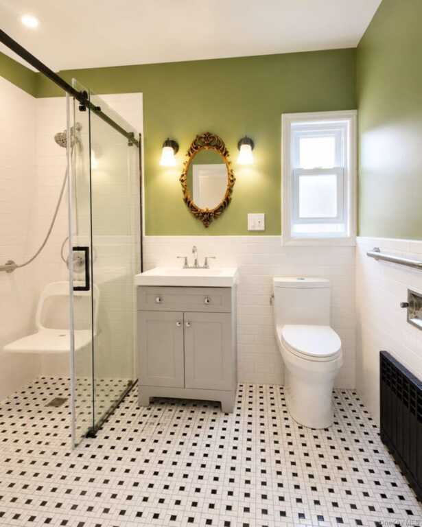 29 The Boulevard, New Rochelle, NY 10801 - Photo 13 of 24