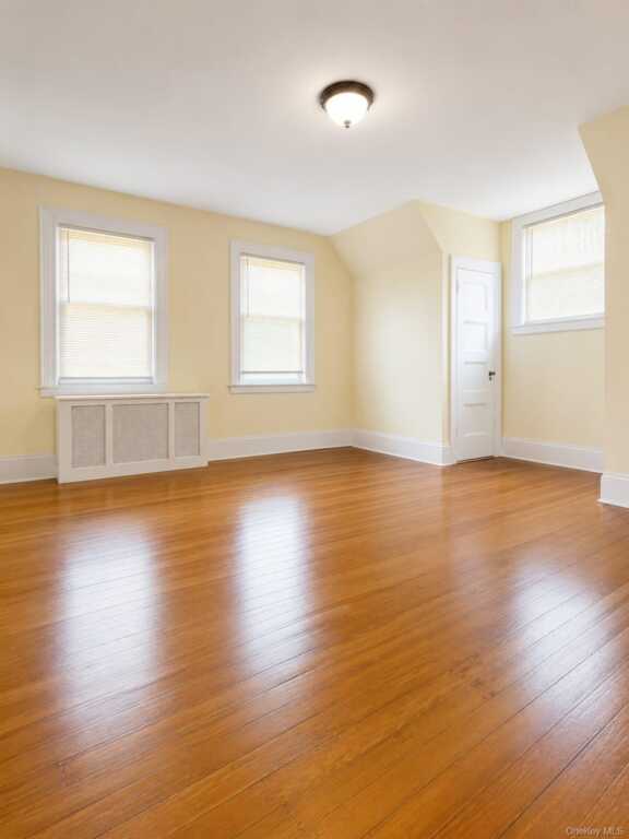29 The Boulevard, New Rochelle, NY 10801 - Photo 17 of 24