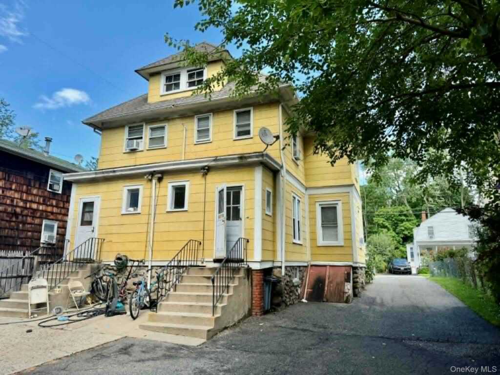 37 Riverside Drive, Unit #B, Suffern, NY 10901 - Photo 2 of 18