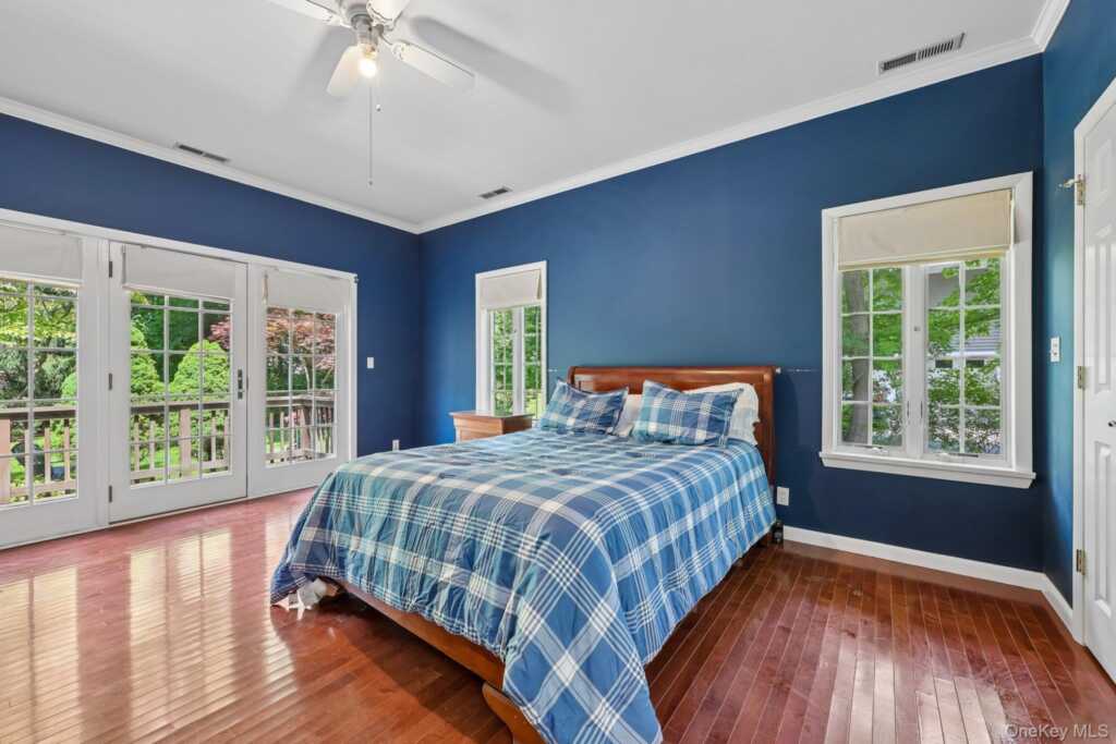 4 Holly Lane, Rye, NY 10573 - Photo 18 of 34