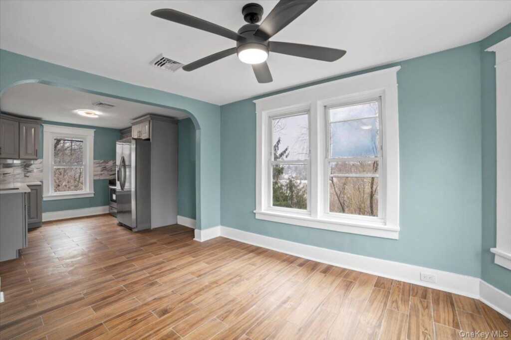 143 Chatterton Parkway, Unit #2nd floor, White Plains, NY 10606 - Photo 4 of 16