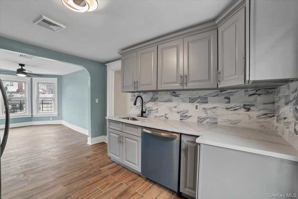 143 Chatterton Parkway, Unit #2nd floor, White Plains, NY 10606 - Photo 8 of 16