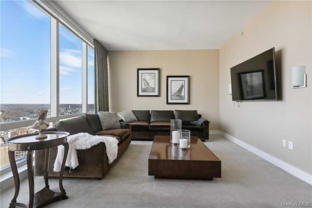 5 Renaissance Square, Unit #PH40C, White Plains, NY 10601 - Photo 17 of 30
