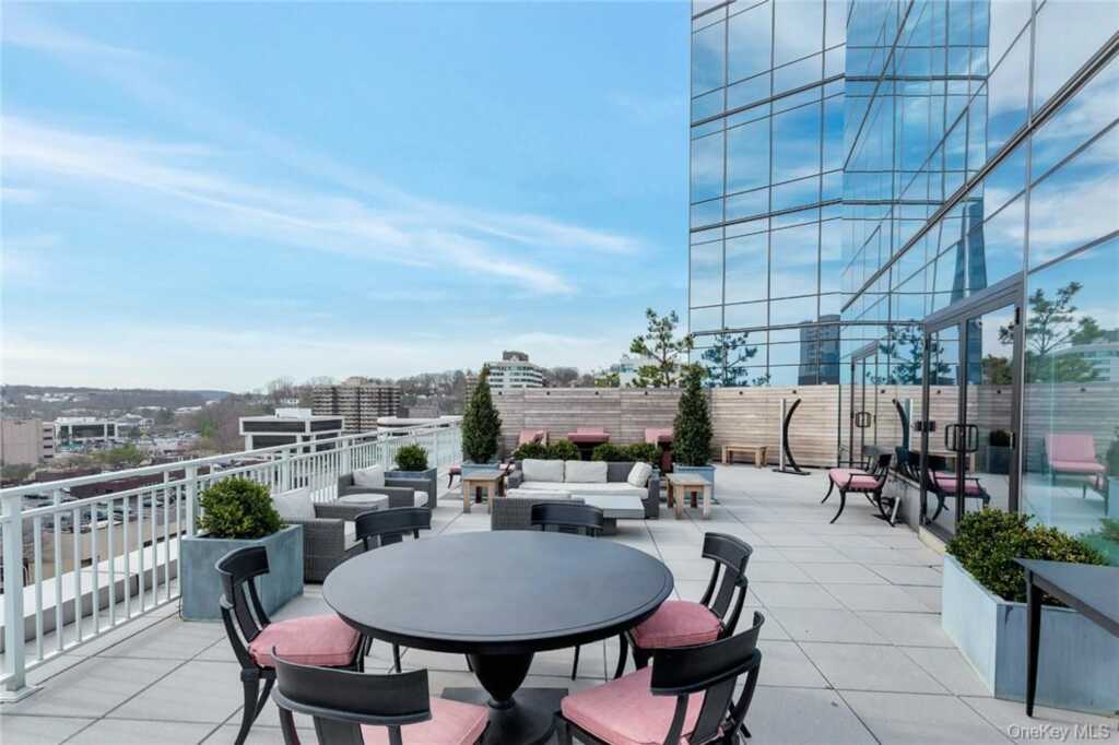 5 Renaissance Square, Unit #PH40C, White Plains, NY 10601 - Photo 23 of 30
