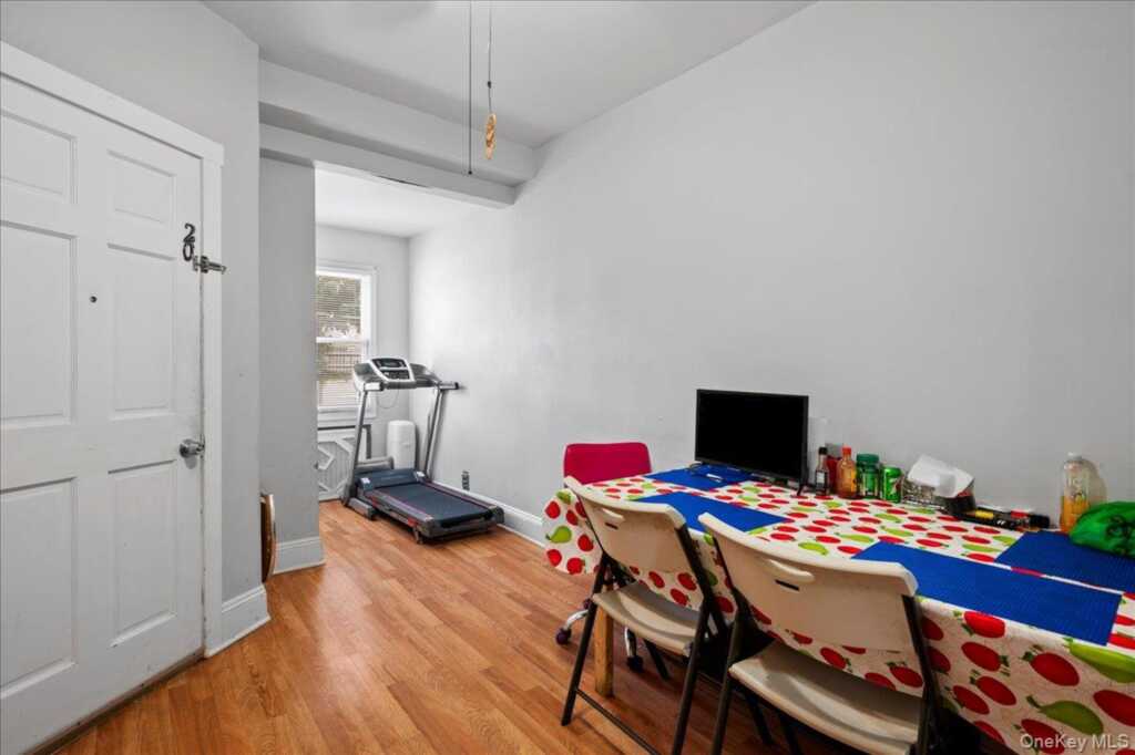 288 Olivia Street, Rye, NY 10573 - Photo 10 of 21