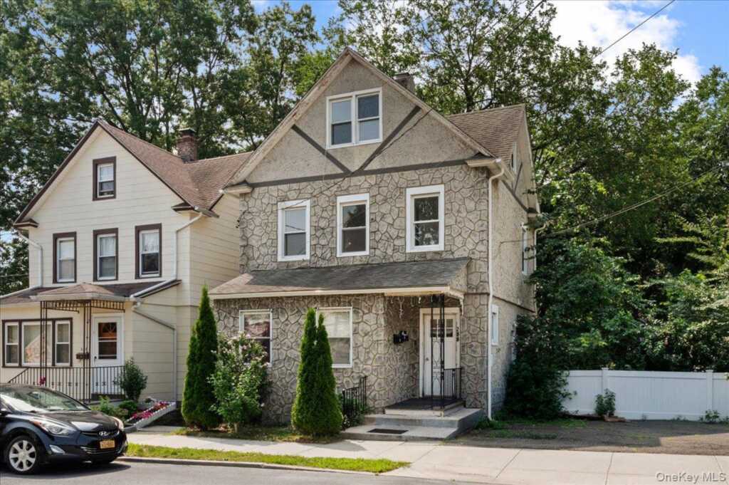 288 Olivia Street, Rye, NY 10573 - Photo 2 of 21