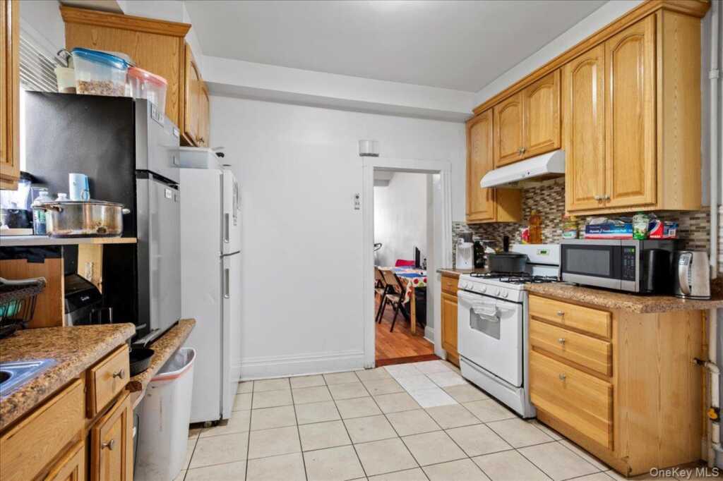 288 Olivia Street, Rye, NY 10573 - Photo 7 of 21