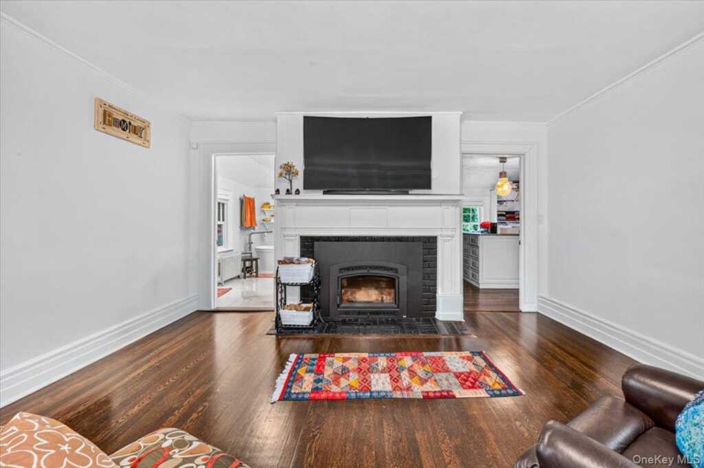 1 Wellington Avenue, New Rochelle, NY 10804 - Photo 19 of 49