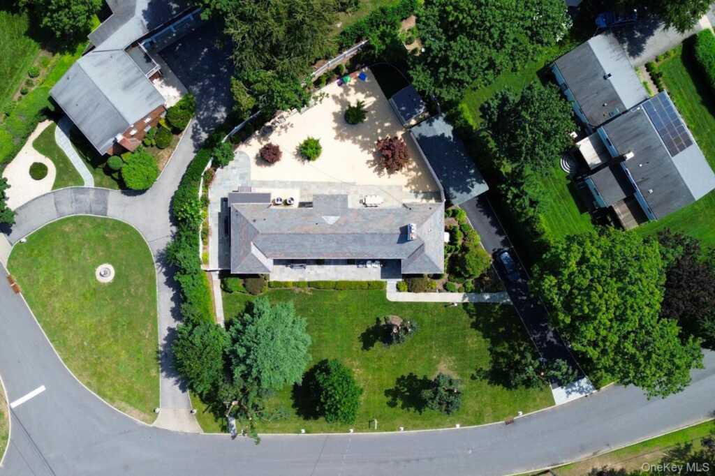 1 Wellington Avenue, New Rochelle, NY 10804 - Photo 38 of 49