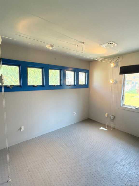 1 Dale Street, Rye, NY 10580 - Photo 15 of 28