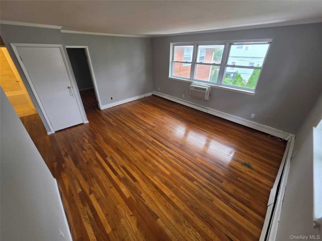 160 centre, Unit #3l, New Rochelle, NY 10801 - Photo 10 of 18
