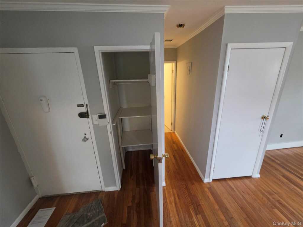 160 centre, Unit #3l, New Rochelle, NY 10801 - Photo 13 of 18