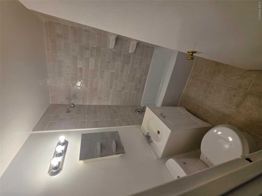 160 centre, Unit #3l, New Rochelle, NY 10801 - Photo 14 of 18