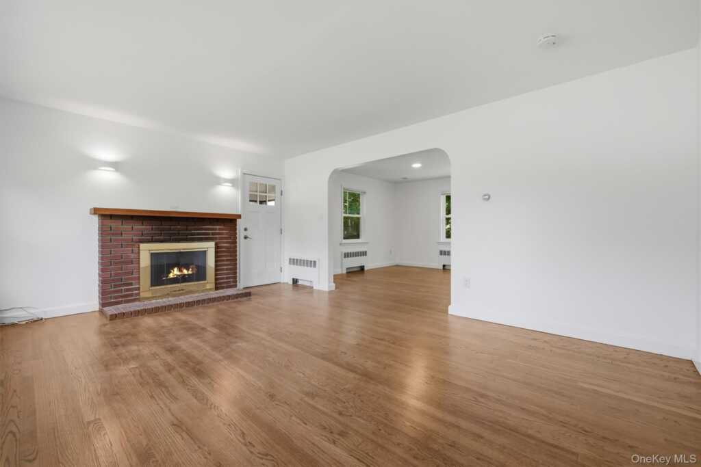 2 Francis Place, Nyack, NY 10960 - Photo 8 of 42