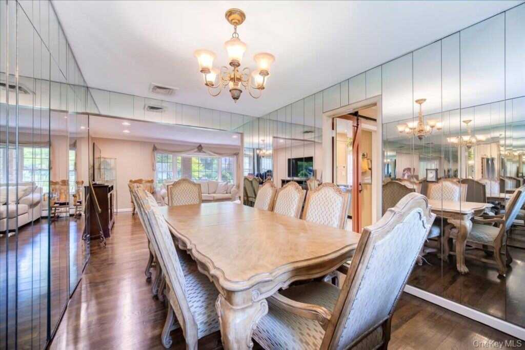 22 Concord Drive, New City, NY 10956 - Photo 11 of 33
