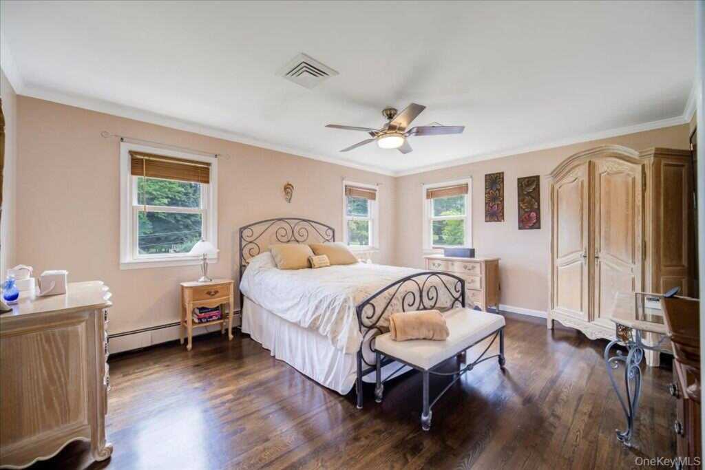 22 Concord Drive, New City, NY 10956 - Photo 19 of 33