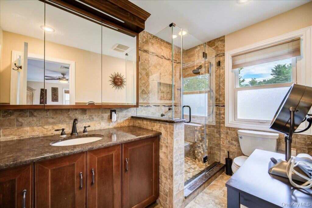 22 Concord Drive, New City, NY 10956 - Photo 20 of 33