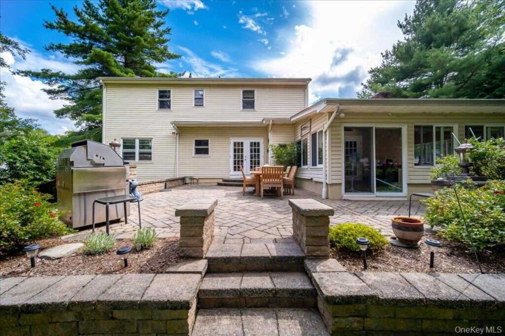 22 Concord Drive, New City, NY 10956 - Photo 27 of 33