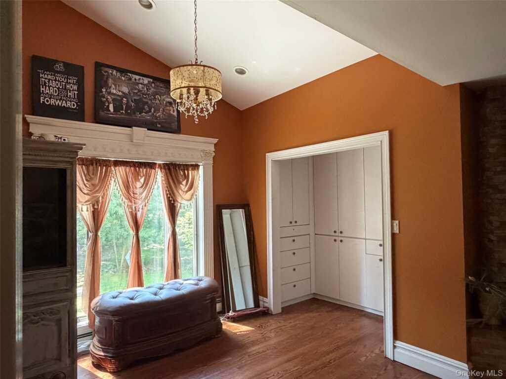 270 Bardonia Road, Nanuet, NY 10954 - Photo 24 of 46