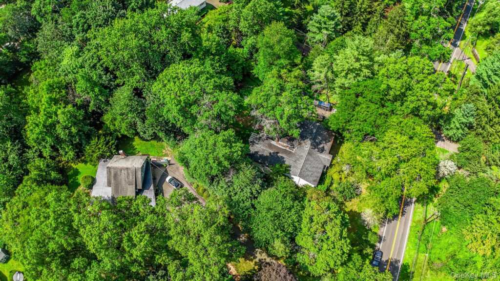 270 Bardonia Road, Nanuet, NY 10954 - Photo 44 of 46