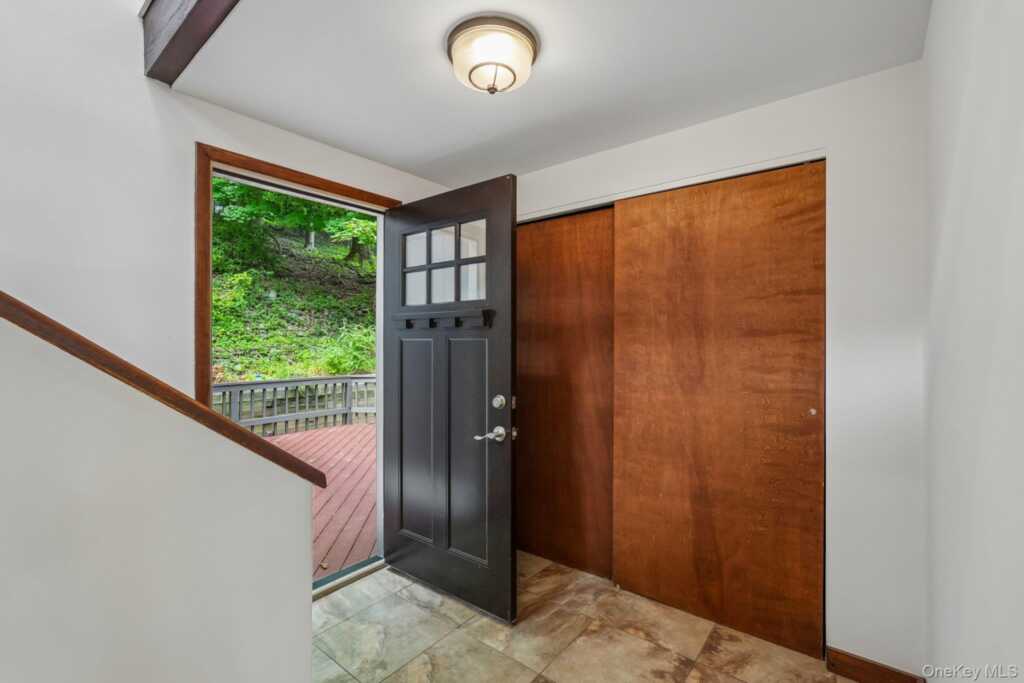 736 Route 9W, Nyack, NY 10960 - Photo 6 of 45