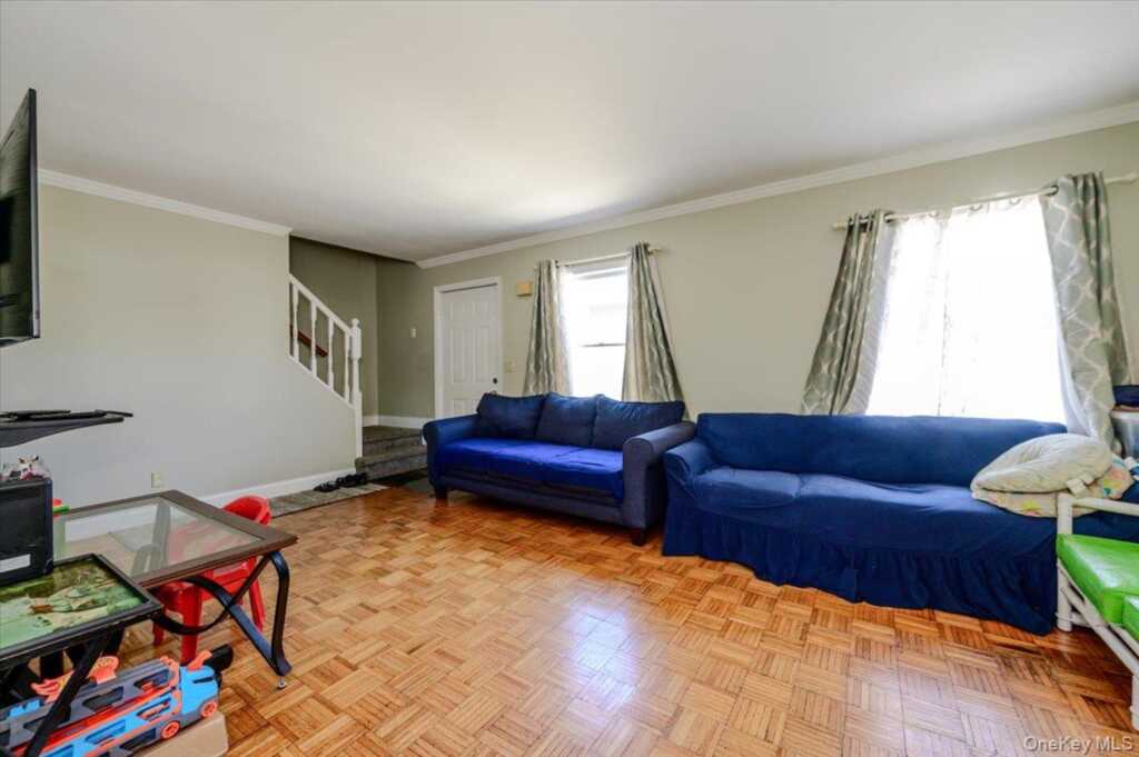 6 Angelo Place, Rye, NY 10573 - Photo 13 of 26