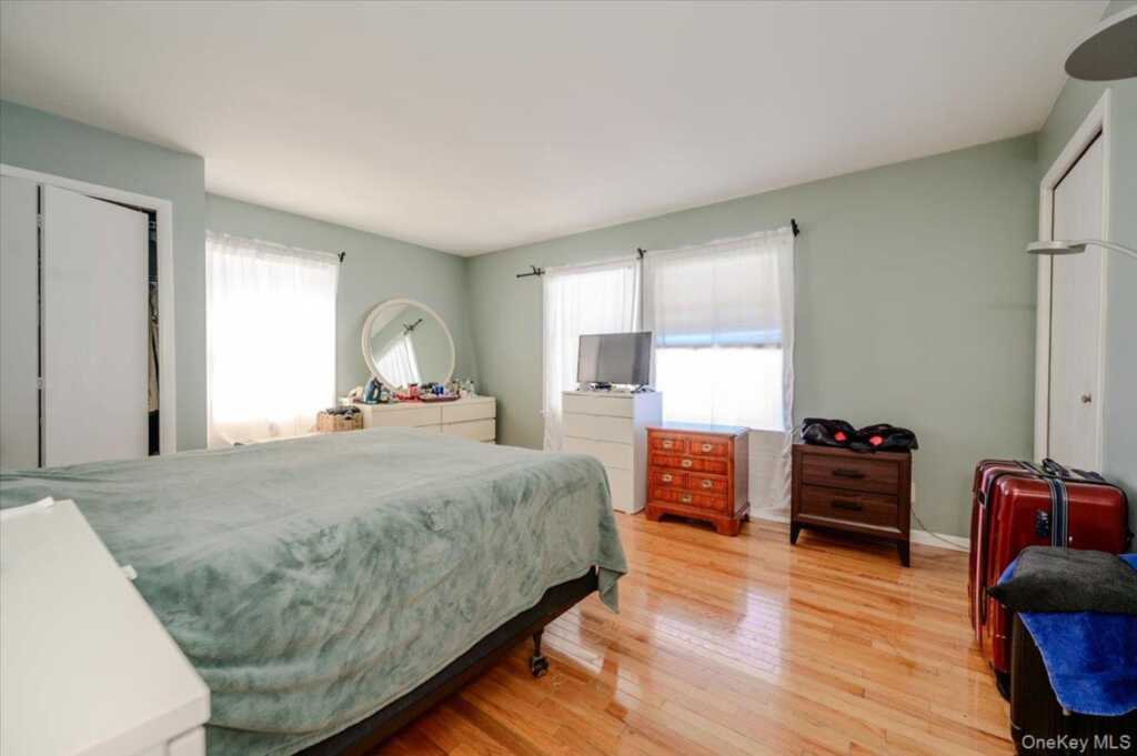 6 Angelo Place, Rye, NY 10573 - Photo 7 of 26