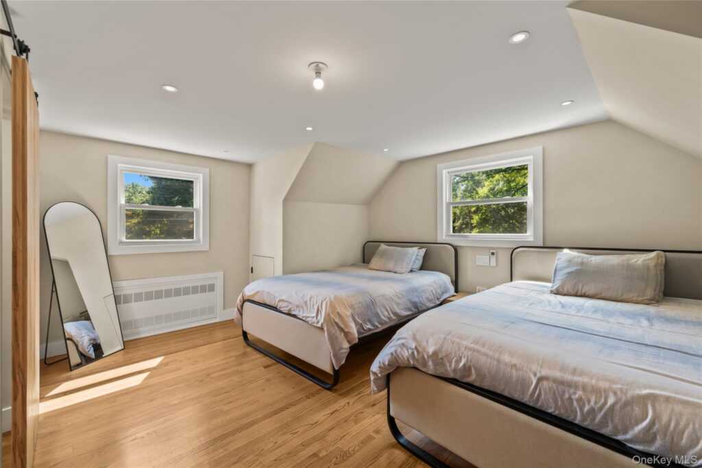 17 Sunset Drive, Suffern, NY 10901 - Photo 16 of 39