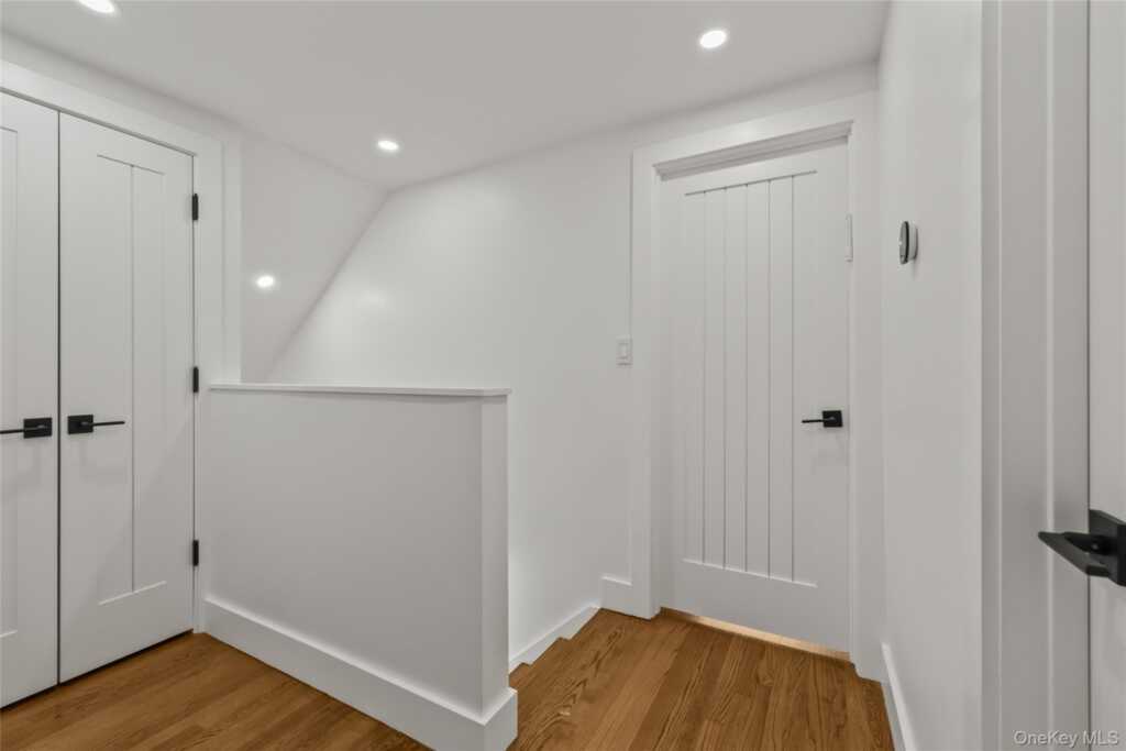 17 Sunset Drive, Suffern, NY 10901 - Photo 26 of 39