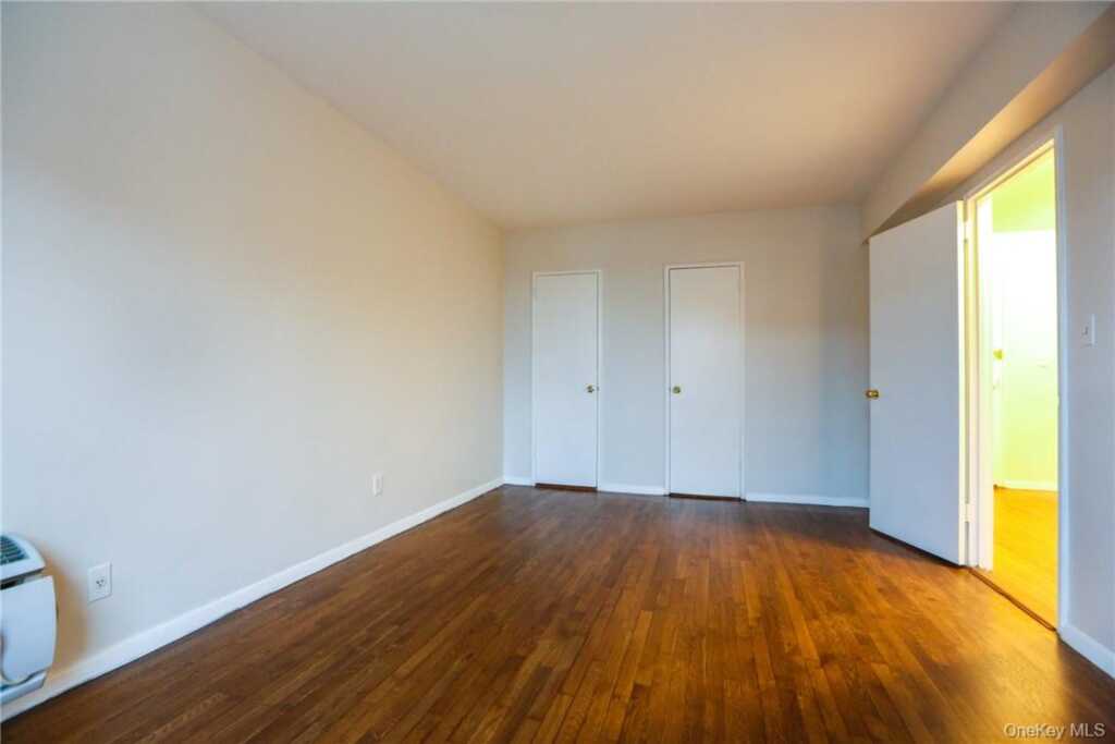 730 Pelham Road, Unit #2D, New Rochelle, NY 10805 - Photo 11 of 21