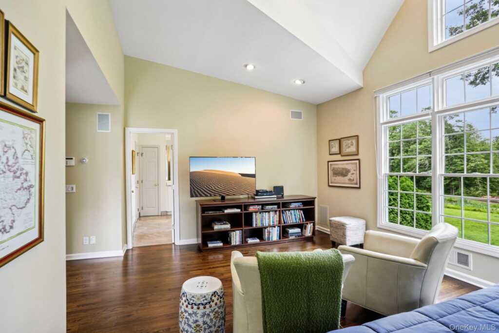 15 Doral Greens Drive, Rye, NY 10573 - Photo 19 of 39
