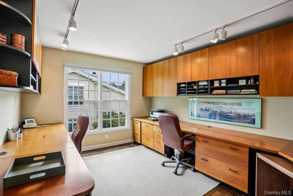 15 Doral Greens Drive, Rye, NY 10573 - Photo 22 of 39