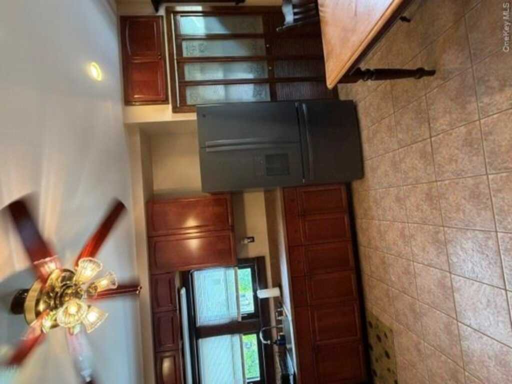 176 Orange Avenue, Suffern, NY 10901 - Photo 23 of 46
