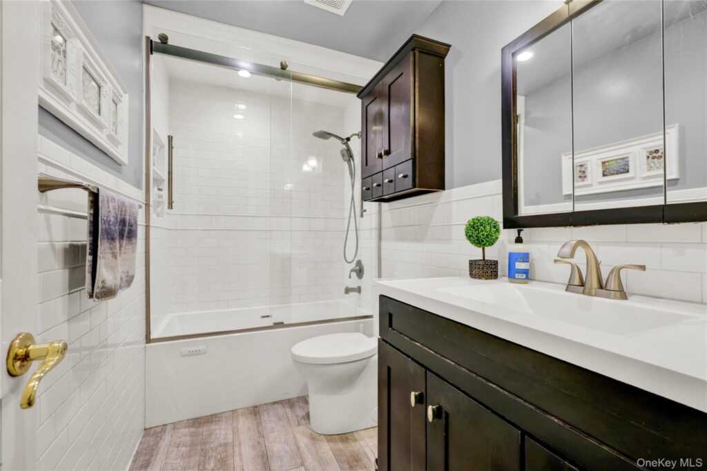 34 Strathmore Drive, New City, NY 10956 - Photo 27 of 47