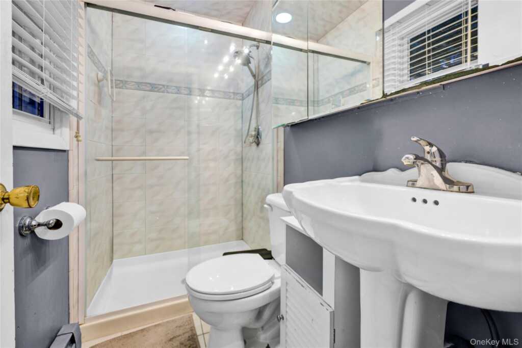 34 Strathmore Drive, New City, NY 10956 - Photo 28 of 47