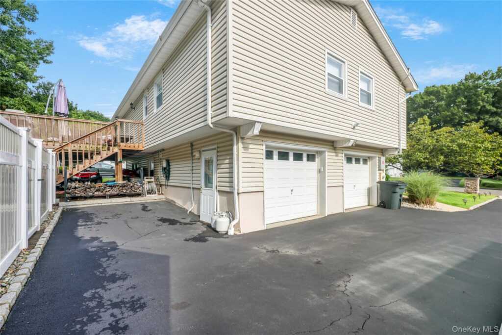 34 Strathmore Drive, New City, NY 10956 - Photo 35 of 47