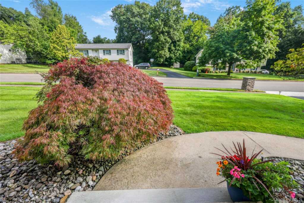 34 Strathmore Drive, New City, NY 10956 - Photo 44 of 47