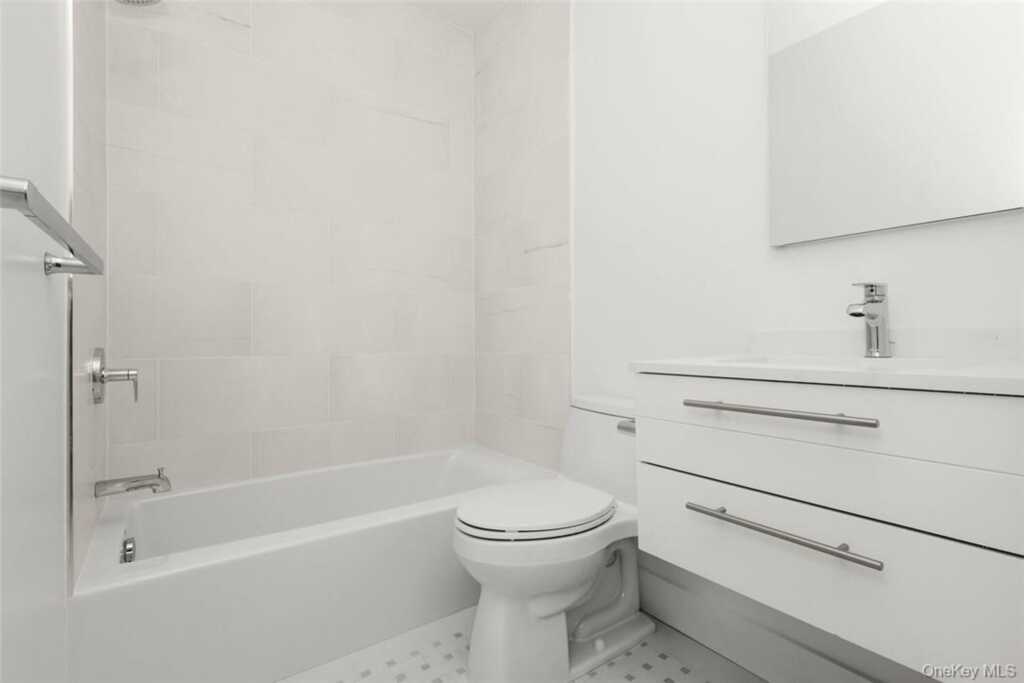 517 Walnut Street, Unit #A, Rye, NY 10543 - Photo 30 of 36