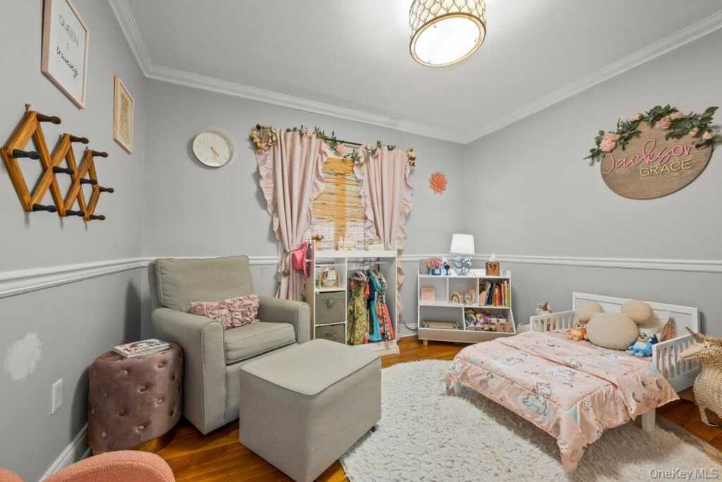 457 Pinebrook Boulevard, New Rochelle, NY 10804 - Photo 31 of 42