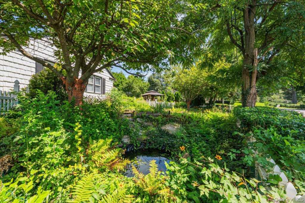 1155 Webster Avenue, New Rochelle, NY 10804 - Photo 2 of 37