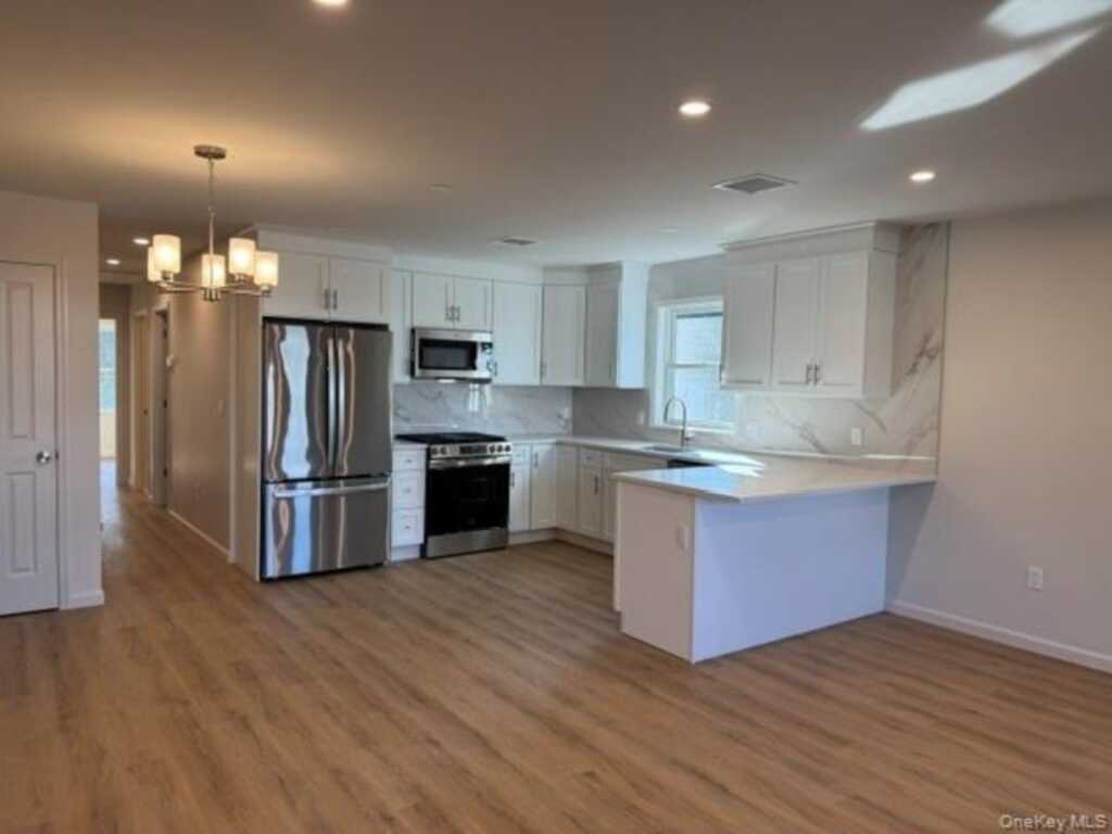306 S Regent, Unit #B, Rye, NY 10573 - Photo 6 of 16