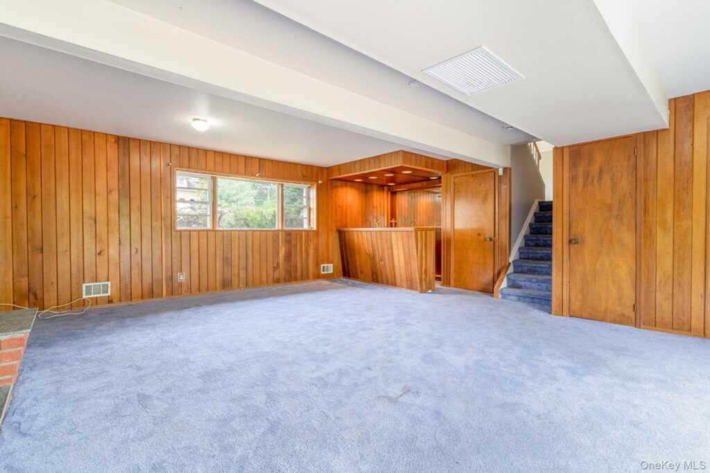 67 Malvern Lane, New Rochelle, NY 10583 - Photo 16 of 23