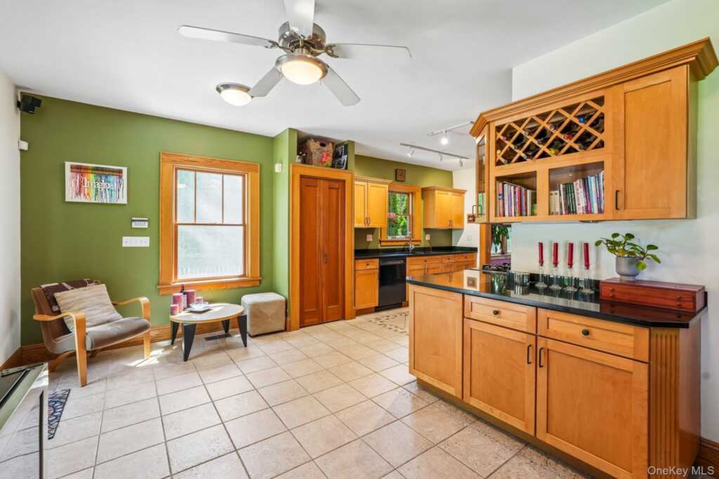 281 Piermont Avenue, Nyack, NY 10960 - Photo 23 of 49
