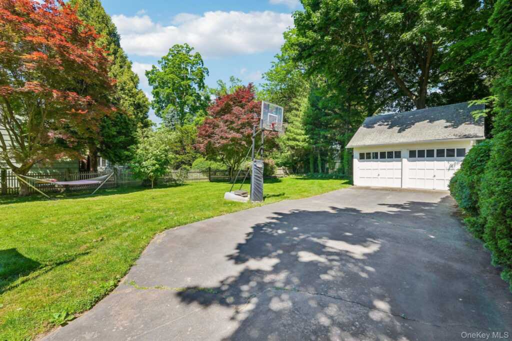281 Piermont Avenue, Nyack, NY 10960 - Photo 47 of 49