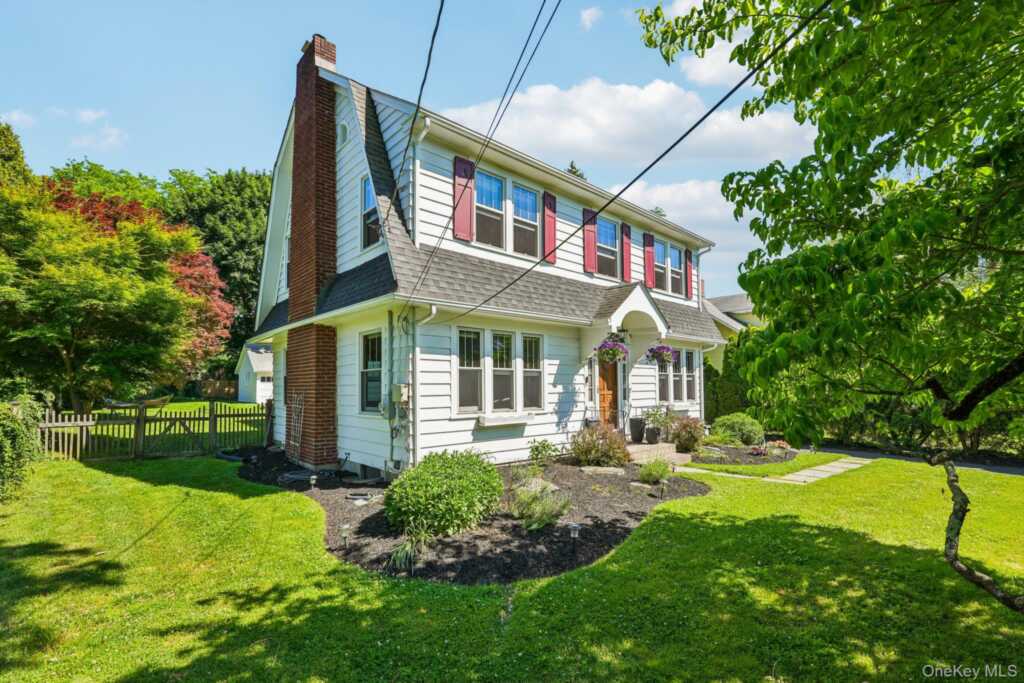 281 Piermont Avenue, Nyack, NY 10960 - Photo 5 of 49